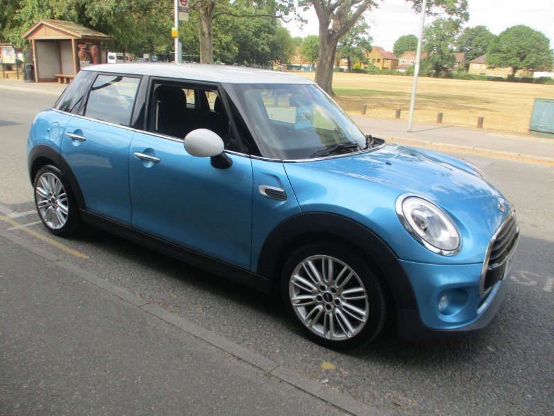 2016 Mini Hatch 1.5 Cooper Hatchback 5dr Petrol Manual Euro 6 s/s 136 ps