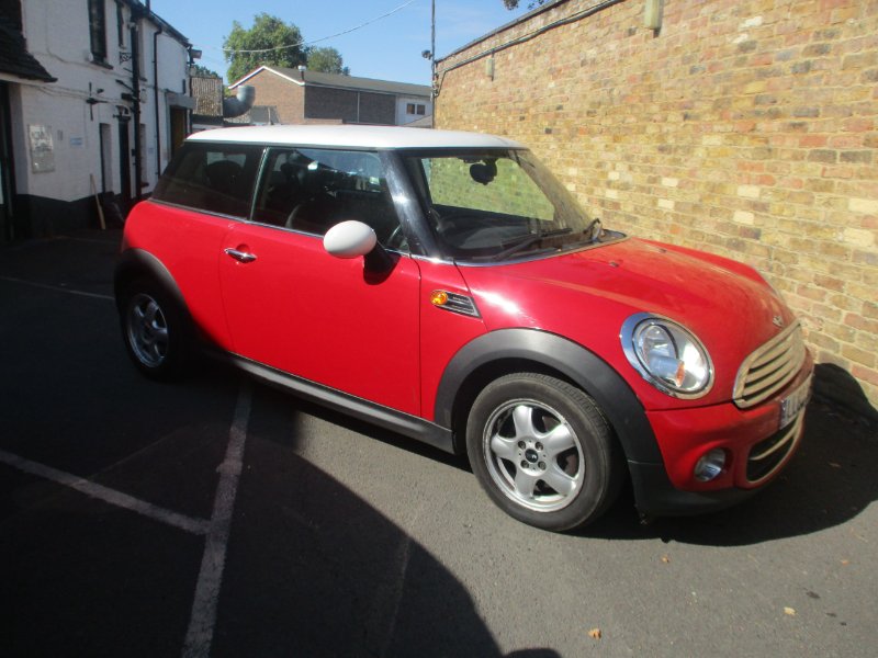 2010 Mini Hatch Hatchback 1.6 Cooper D Hatchback 3dr Diesel Manual Euro 5 s/s 112 ps
