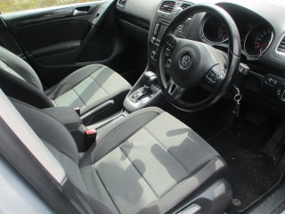 /photos/9737/6b763740-8950-f8fe-00cc-408d4fc7a633_i320x240.jpg