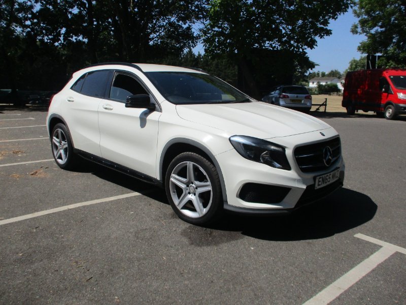 2016 MERCEDES GLA 2.1 GLA200D AMG LINE SUV 5DR DIESEL 7G DCT EURO 6 S... photo