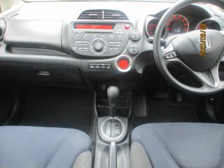 /photos/9737/e2631d9b-b9ce-e9d4-ac0b-e8f7e6035c71_i320x240.jpg